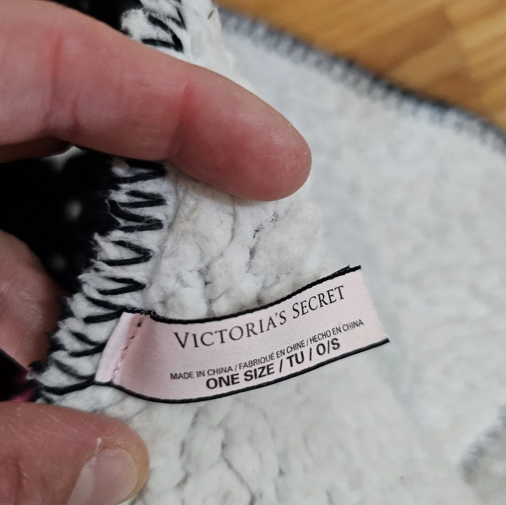 Victoria's Secret cozy blanket